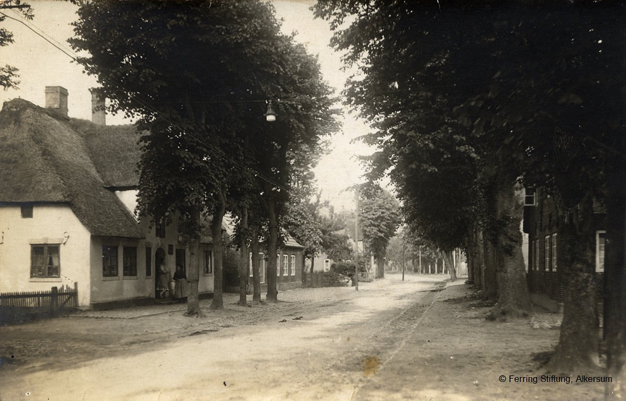 Dorfstraße in Nieblum