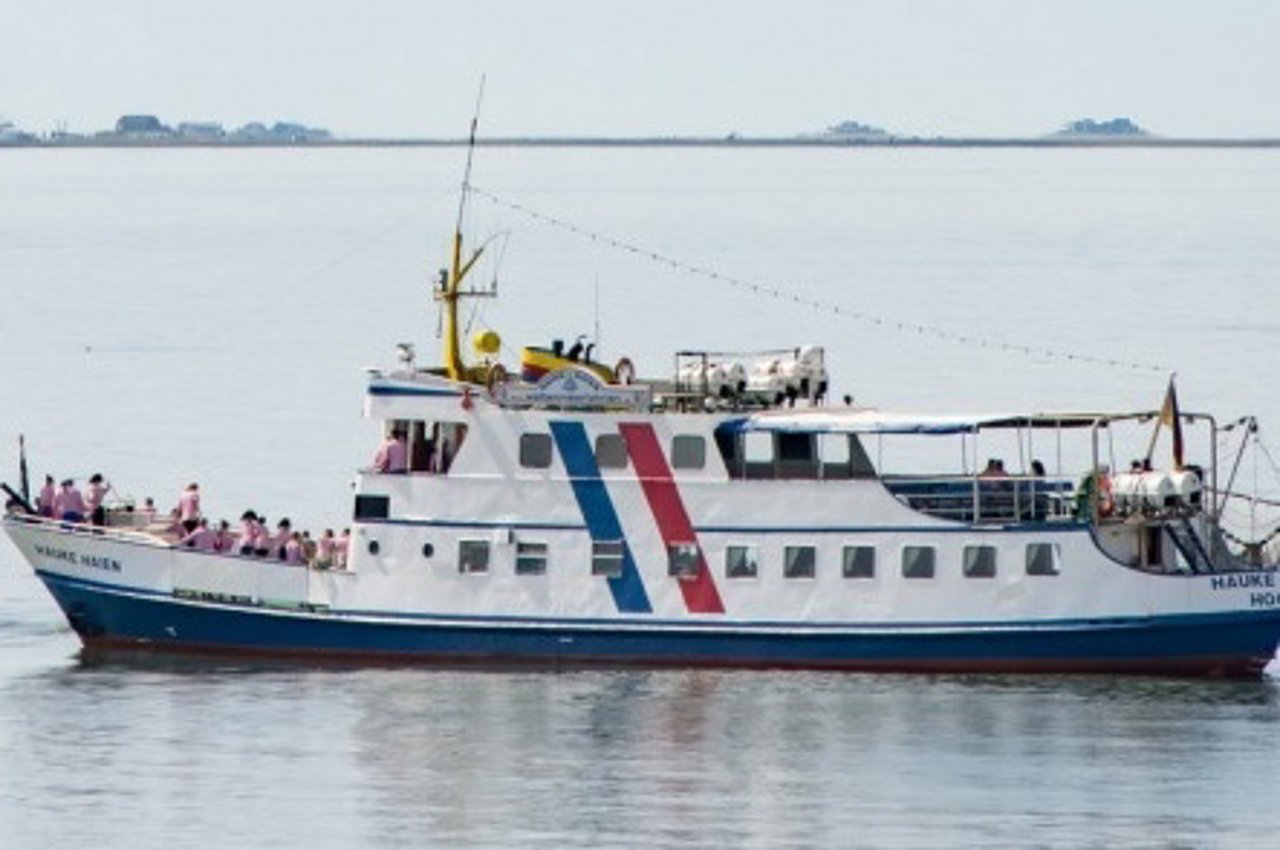 Große Halligmeer-Kreuzfahrt – Seetierfang – Seehundsbänke mit MS "Hauke Haien"