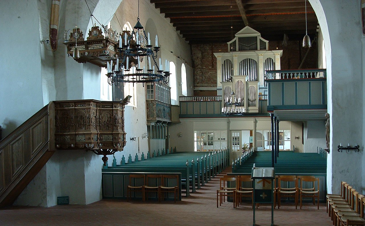 "Alte Kirche – Alte Musik – Zeit": Orgelkonzert bei Kerzenschein